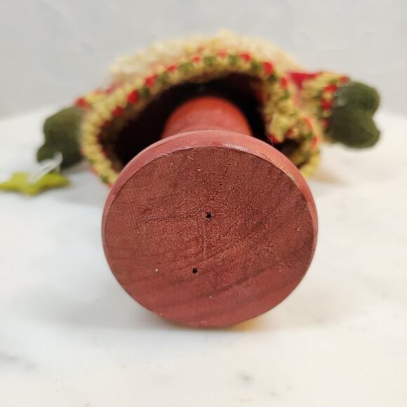 Four Star Primitive Santa Holding Star Plush 9" Wood Pedestal Handmade 2006 - Picture 9 of 16